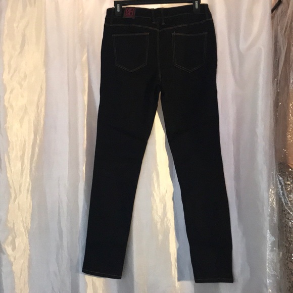 Denim Skinny Jeans - Picture 6 of 8